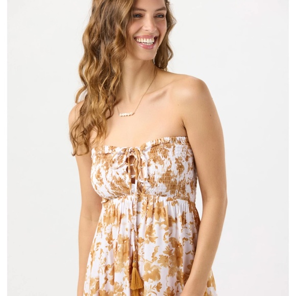 Aila Maxi dress by Tiare Hawaii - Picture 3 of 10